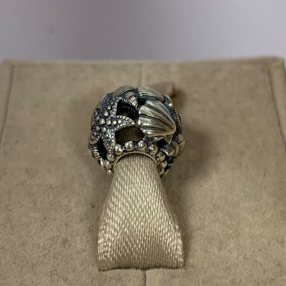 Pandora Openwork Starfish, Shells & Hearts Charm - Picture 4 of 8